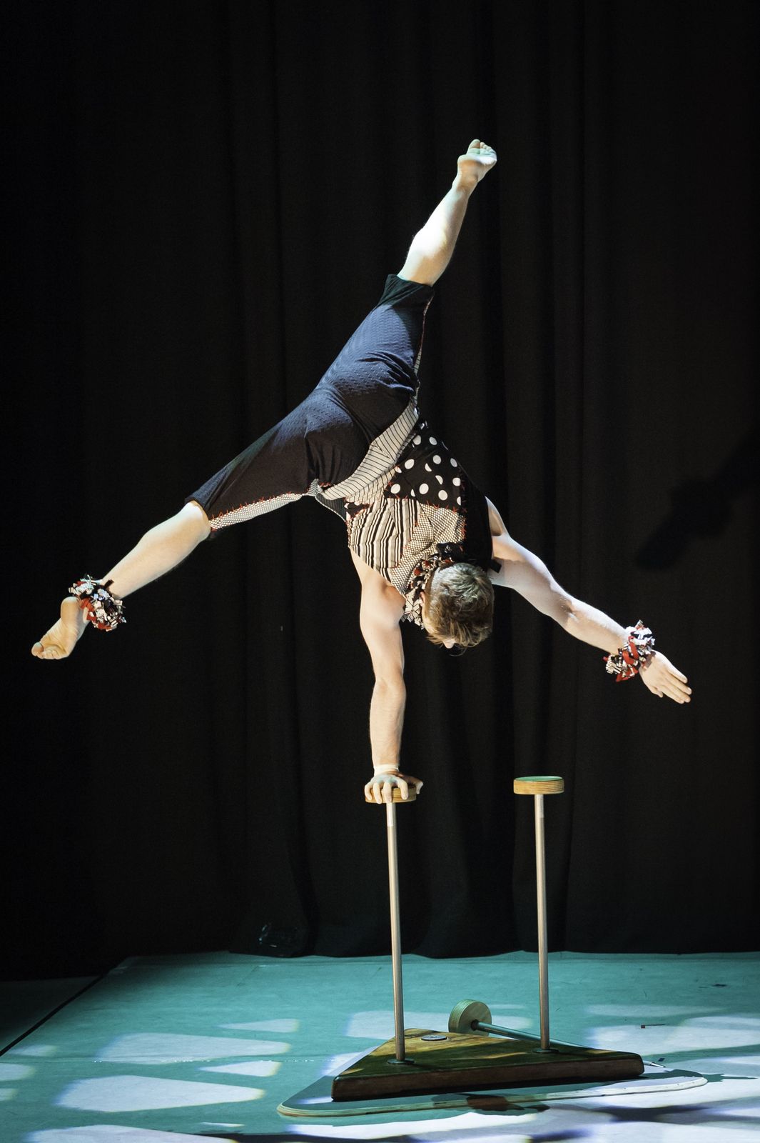 Last Orders — NICA graduate showcase in 1930s Parisian cafe setting