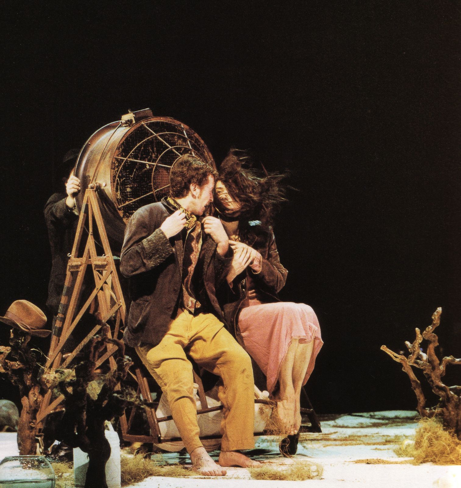 Zahories — choreographic composition with theatrical lighting